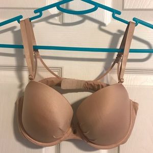 VS Fabulous Lined Demi Bra